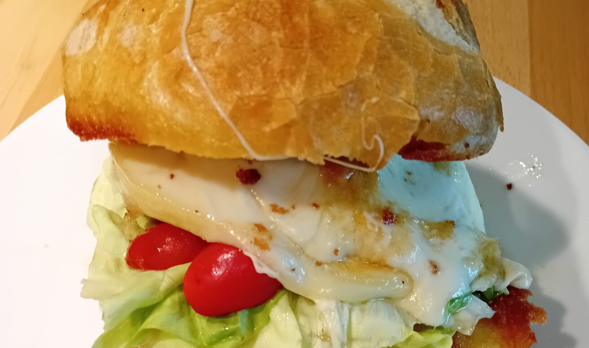 Pane, Scamorza, Lattuga, Pomodoro