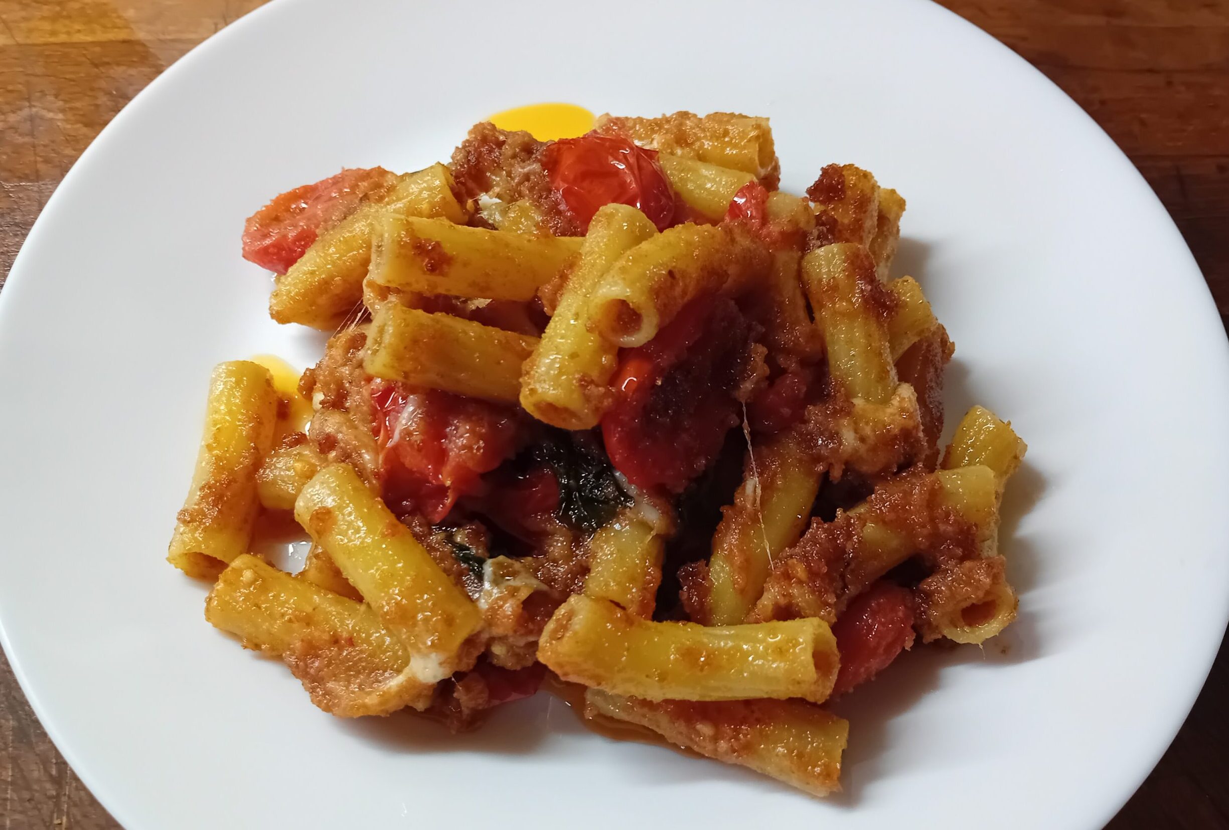 Pasta, Pan Grattato, Pomodoro, Basilico e Formaggio